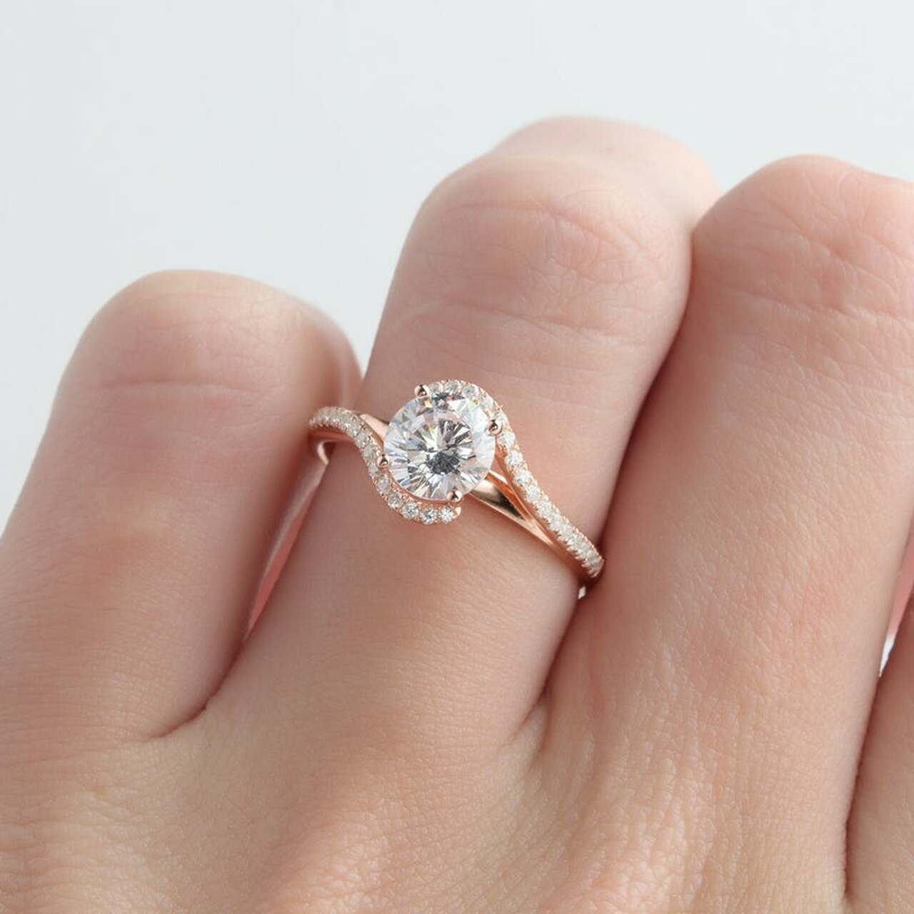 2.50 CT Unique Halo Twisted Round Cut Engagement Ring/ 14K Rose Gold Wedding Ring/ Proposal Bridal Ring For Her/ Promise Anniversary Ring