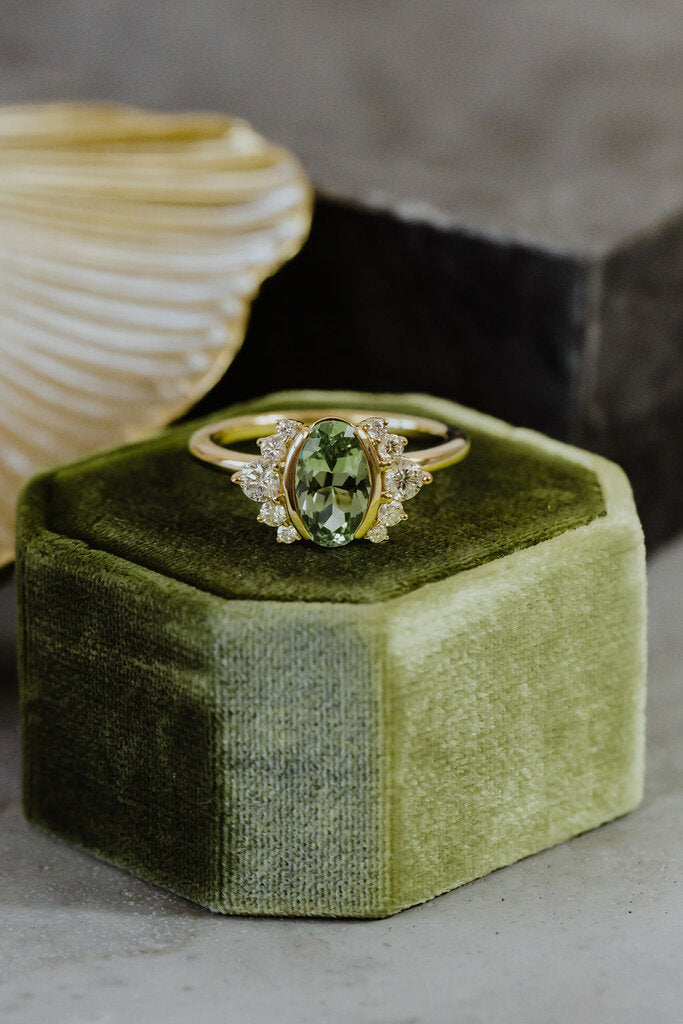 2.00 CT Stunning Green Oval Cut Moissanite Engagement Ring/ 14K Solid Gold Half-Bezel Ring/ Promise Anniversary Ring/ Proposal Wedding Ring